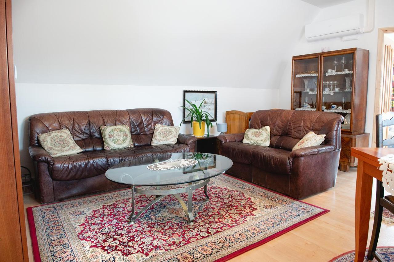 Apartmán Bydleni u Babicky Bratronice Exteriér fotografie